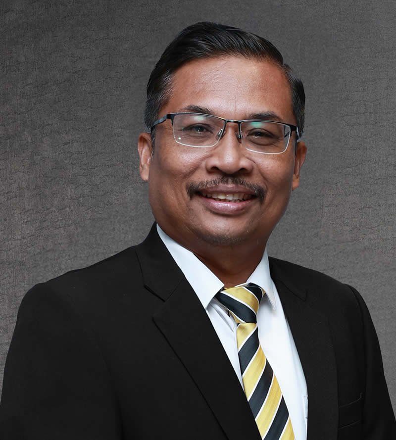 YB Dr. Mohamad Yusri bin Bakir
